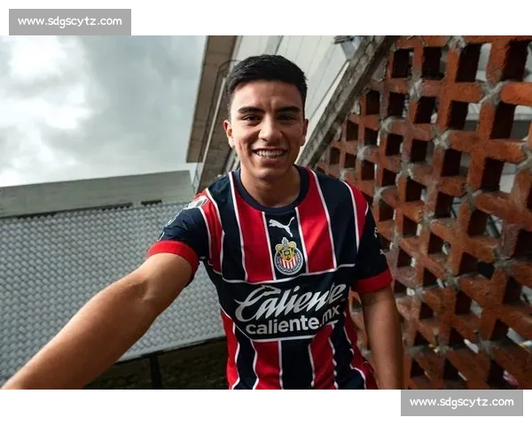 决战绿茵!瓜达拉哈拉,荣耀的归属即将揭晓! 决战绿茵!瓜达拉哈拉,荣耀的归属即将揭晓!